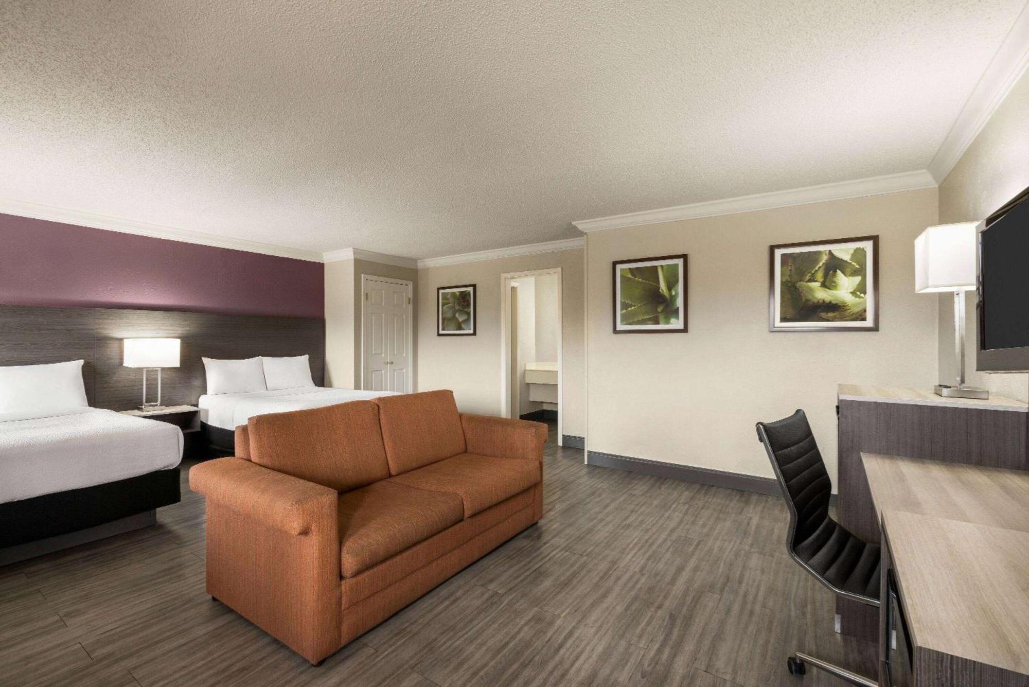La Quinta Inn By Wyndham San Antonio Lackland Exterior foto