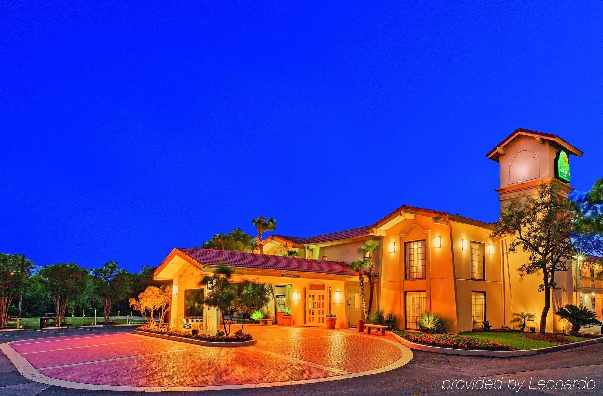 La Quinta Inn By Wyndham San Antonio Lackland Exterior foto