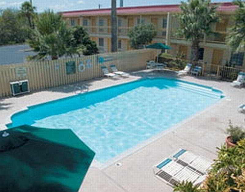La Quinta Inn By Wyndham San Antonio Lackland Exterior foto